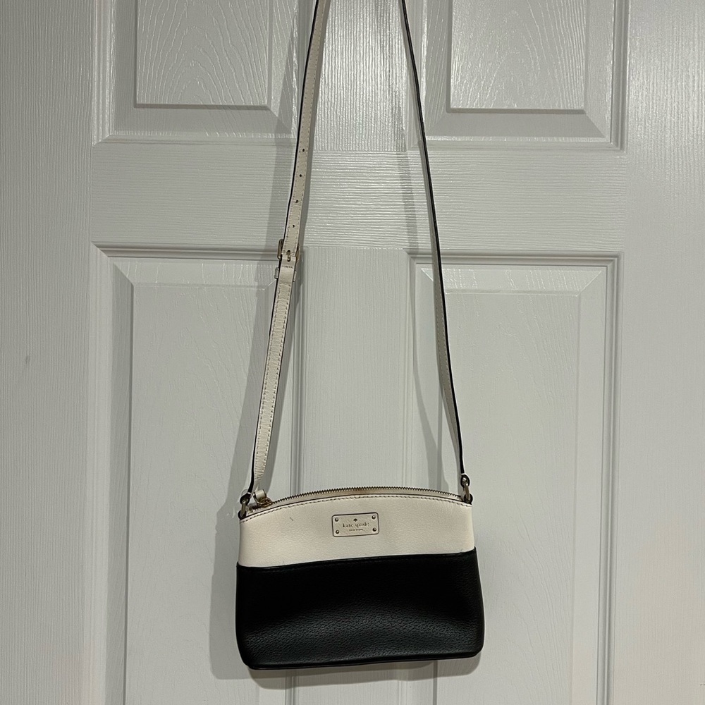 Kate spade crossbody purse